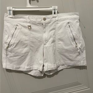 WHITE HOUSE BLACK MARKET JEAN MIDRISE SHORT SIZE 14